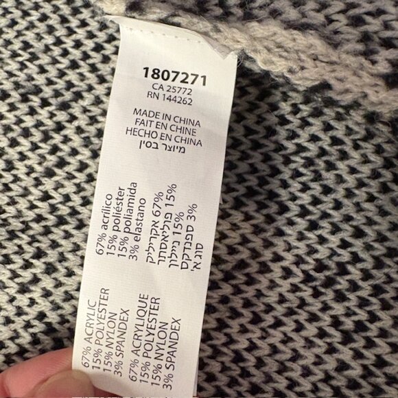 Black Tape Cream and Black Chevron Strip Womens Cardigan XLP - Picture 5 of 8